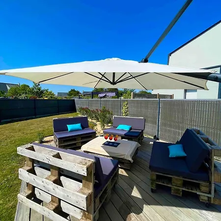 Beautiful New House Near And Train Station *